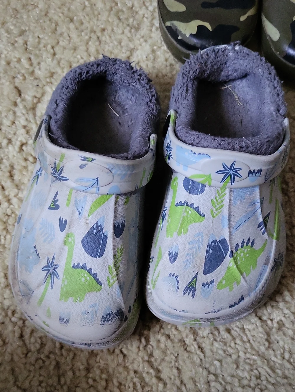 Kids Dinosaur Slip-On Clog - Green & Blue And Rain Boots Size 9/10